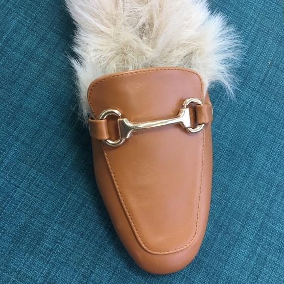Tan fur Mule - Picture 3 of 5